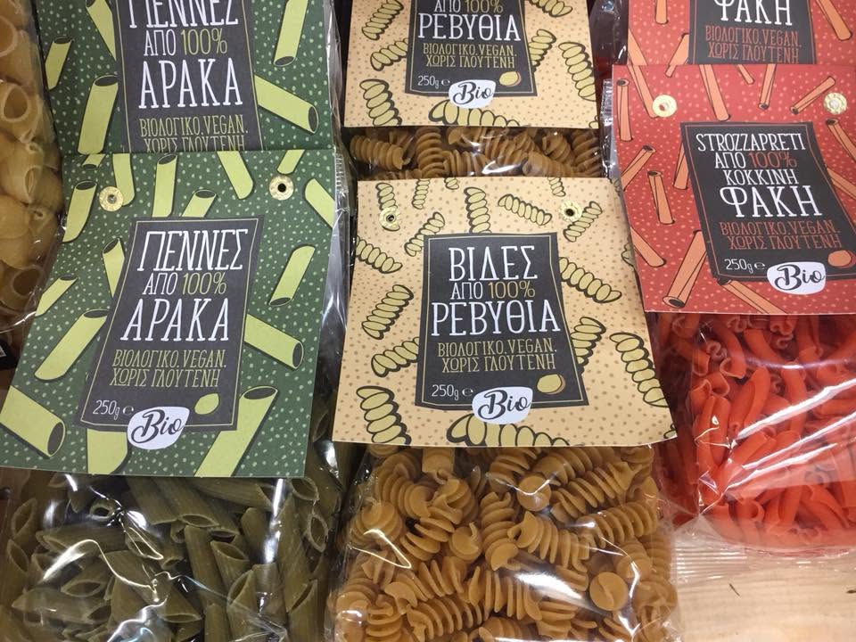 Ζυμαρικά από αρακά, ρεβίθια και κόκκινη φακή στο Οπώριο